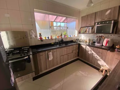 Sobrado com 6 Quartos à venda, 350m² no Jardim Vila Galvão, Guarulhos