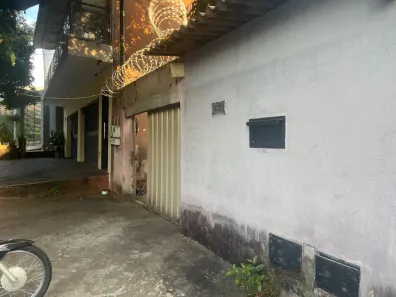 Casa com 2 Quartos à venda, 300m² no Vila Redenção, Goiânia