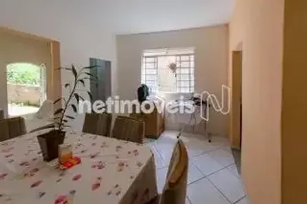 Casa com 6 Quartos à venda, 390m² no Padre Eustáquio, Belo Horizonte