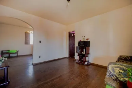 Casa com 3 Quartos à venda, 472m² no Alvorada, Contagem