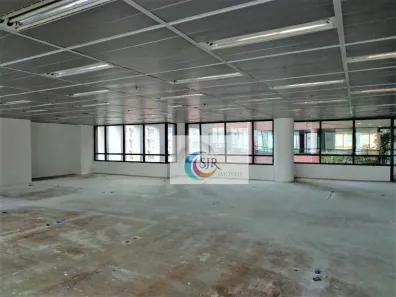 Sala Comercial para alugar, 260m² no Vila Olímpia, São Paulo