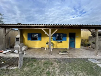 Casa com 2 Quartos à venda, 80m² no Centro, Cidreira