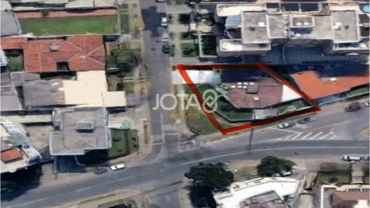 Lote/Terreno à venda, 563m² no Água Verde, Curitiba
