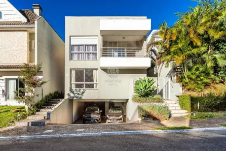 Casa de Condomínio com 3 Quartos à venda, 259m² no Campo Comprido, Curitiba