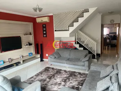 Sobrado com 3 Quartos à venda, 229m² no Chácara Santo Antônio (Zona Leste), São Paulo
