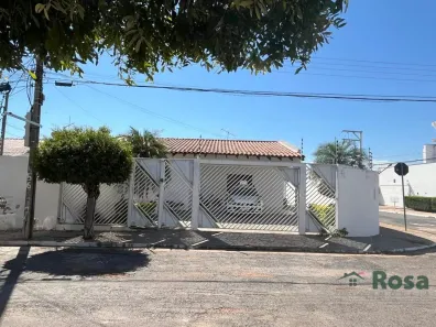 Casa com 3 Quartos à venda, 255m² no Santa Rosa, Cuiabá