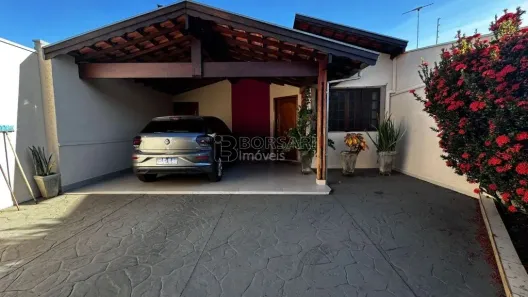 Casa com 3 Quartos à venda, 166m² no Jardim Aclimação, Araraquara