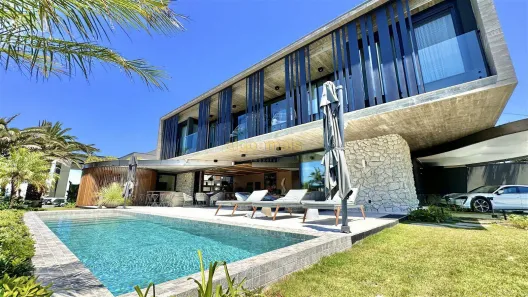 Casa com 5 Quartos à venda, 601m² no XANGRI-LÁ, Xangri-lá