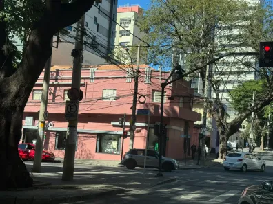 Sala Comercial com 3 Quartos para alugar, 140m² no Lourdes, Belo Horizonte