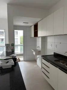 Apartamento com 3 Quartos para alugar, 76m² no Calhau, São Luís