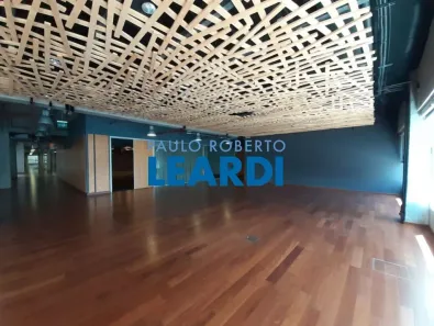 Sala Comercial para alugar, 1893m² no Lapa de Baixo, São Paulo