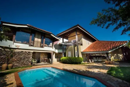 Casa com 3 Quartos à venda, 376m² no Camboinhas, Niterói