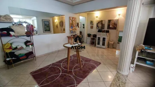 Casa com 3 Quartos à venda, 300m² no Jardim Maria Augusta, Taubaté