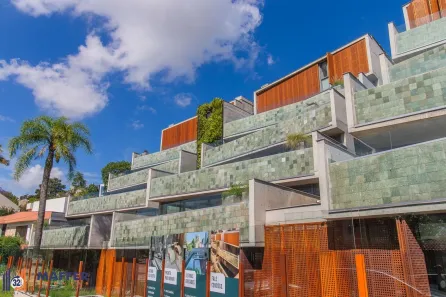 Apartamento com 3 Quartos à venda, 203m² no Três Figueiras, Porto Alegre