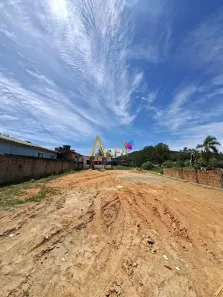 Lote/Terreno à venda, 324m² no Santa Lidia, Penha