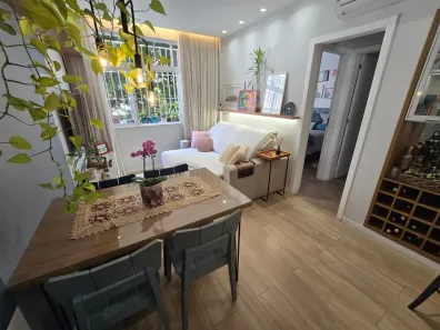 Apartamento com 2 Quartos à venda, 49m² no Catete, Rio de Janeiro