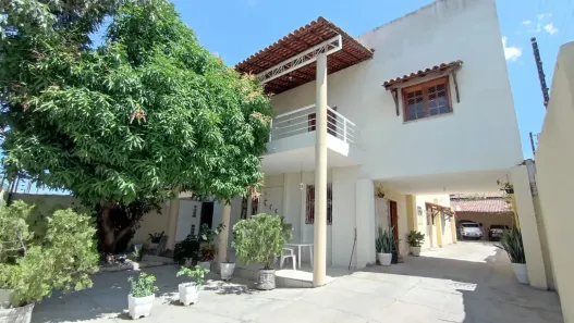 Casa com 5 Quartos à venda, 450m² no Morada do Sol, Teresina