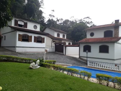 Casa de Condomínio com 3 Quartos à venda, 108m² no Quitandinha, Petrópolis