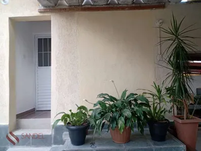 Casa com 3 Quartos para alugar, 140m² no Jardim Campo Grande, São Paulo