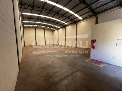 Galpão/Depósito/Armazém para alugar, 336m² no Residencial e Comercial Palmares, Ribeirão Preto
