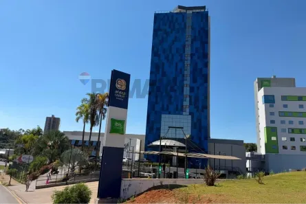 Sala Comercial para alugar, 450m² no Vila Silvéria, Araxá