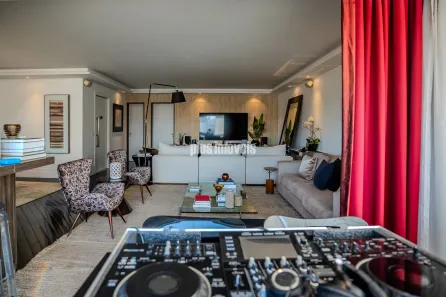 Apartamento com 3 Quartos à venda, 212m² no Vila Nova Conceição, São Paulo
