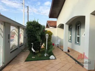 Casa com 3 Quartos à venda, 210m² no Jardim Bela Vista, Nova Odessa