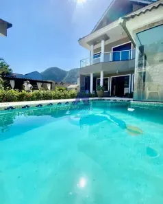 Casa de Condomínio com 4 Quartos para alugar, 220m² no Vargem Pequena, Rio de Janeiro
