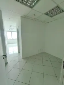 Sala Comercial para alugar, 25m² no Imbetiba, Macaé