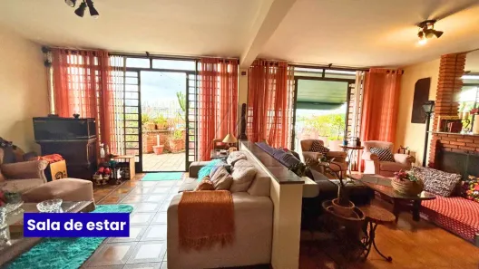 Sobrado com 6 Quartos à venda, 300m² no Jardim Peri Peri, São Paulo