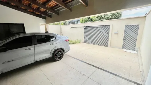 Casa com 3 Quartos à venda, 250m² no Goiânia 2, Goiânia