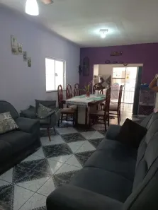 Casa com 5 Quartos à venda, 250m² no Estiva, Taubaté