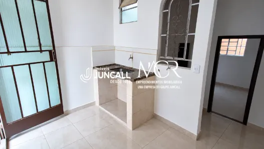 Casa com 2 Quartos para alugar, 65m² no Jardinópolis, Belo Horizonte