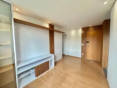 Apartamento com 2 Quartos para alugar, 55m² no Cabral, Contagem