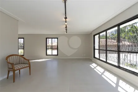 Apartamento com 3 Quartos à venda, 230m² no Jardim Santo Amaro, São Paulo