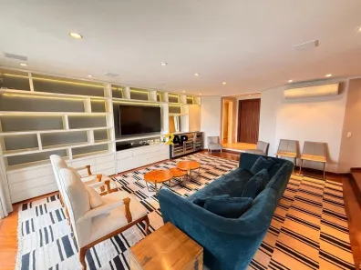 Apartamento com 3 Quartos para alugar, 200m² no Vila Nova Conceição, São Paulo