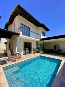 Casa de Condomínio com 3 Quartos à venda, 190m² no Ribeirão dos Porcos, Atibaia
