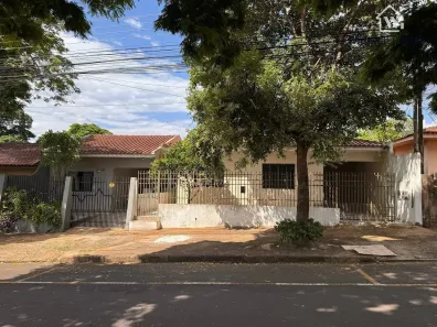 Casa com 3 Quartos à venda, 245m² no Parque Avenida, Maringá