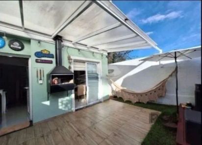 Casa de Condomínio com 3 Quartos à venda, 90m² no Hípica, Porto Alegre
