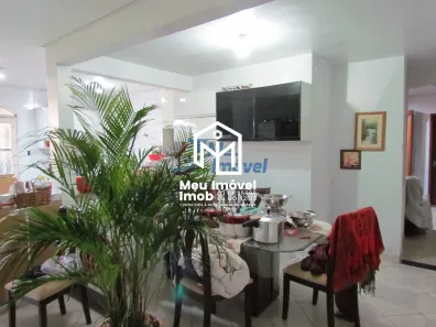 Casa com 3 Quartos à venda, 200m² no Setor Habitacional Vicente Pires, Brasília