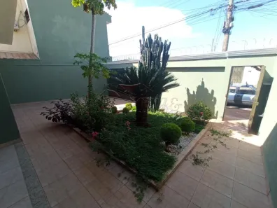 Casa com 4 Quartos à venda, 270m² no Sumarezinho, Ribeirão Preto