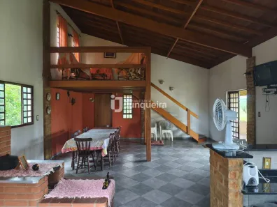 Casa com 3 Quartos à venda, 300m² no , Mombuca