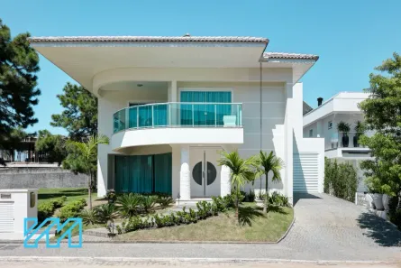 Casa com 4 Quartos à venda, 530m² no Barra, Balneário Camboriú