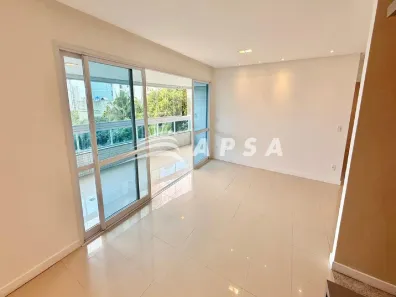 Apartamento com 3 Quartos para alugar, 163m² no Patamares, Salvador