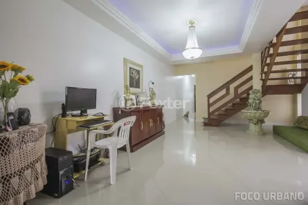 Casa com 3 Quartos à venda, 257m² no Santana, Porto Alegre