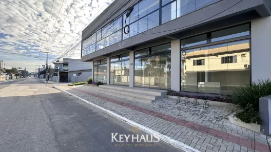 Sala Comercial para alugar, 180m² no São Judas, Itajaí