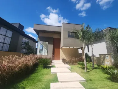 Sobrado com 5 Quartos à venda, 490m² no Condomínio do Lago 1ª Etapa, Goiânia