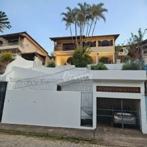 Casa com 3 Quartos à venda, 200m² no Panorama, Teresópolis