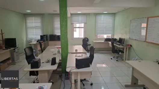 Sala Comercial à venda, 77m² no Centro Histórico, Porto Alegre
