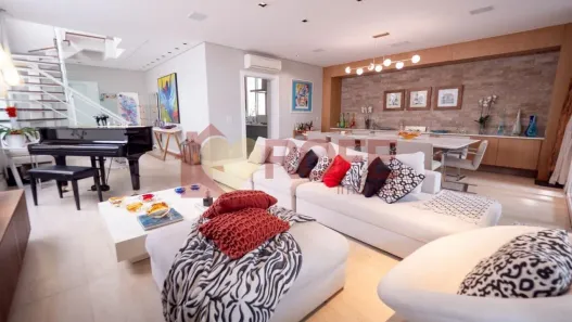 Casa de Condomínio com 3 Quartos à venda, 394m² no Campo Belo, São Paulo